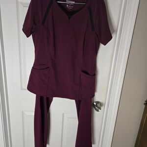 Healing Hands Burgundy Scrub Set